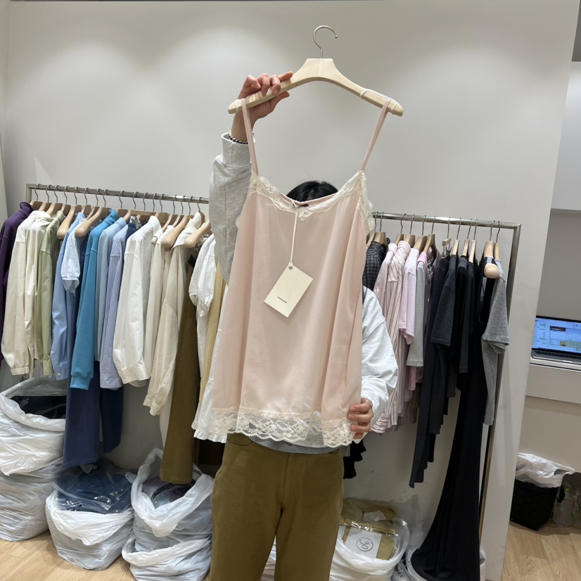 HAUS-A韓國東大門直郵女士新品26夏季職業吊帶背心不含內搭HAUSWOMEN吊帶/背心圖色2