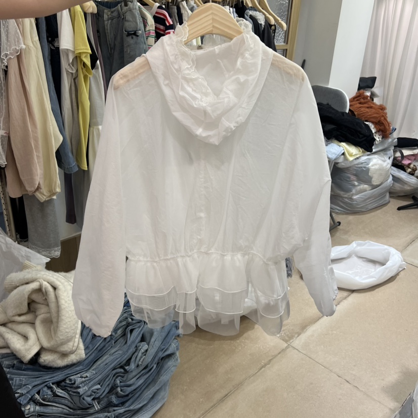 ARANCIA韓國直郵女裝新款26春夏休閑26夏季襯衫蕾絲衫絲帶ARANCIA襯衫/蕾絲衫