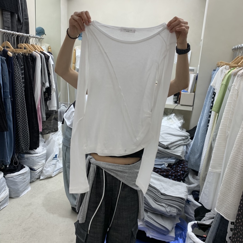 BREEZE韓國東大門直郵女裝新款人氣職業熱賣休閑時尚長袖T恤BREEZE長袖T恤圖色4