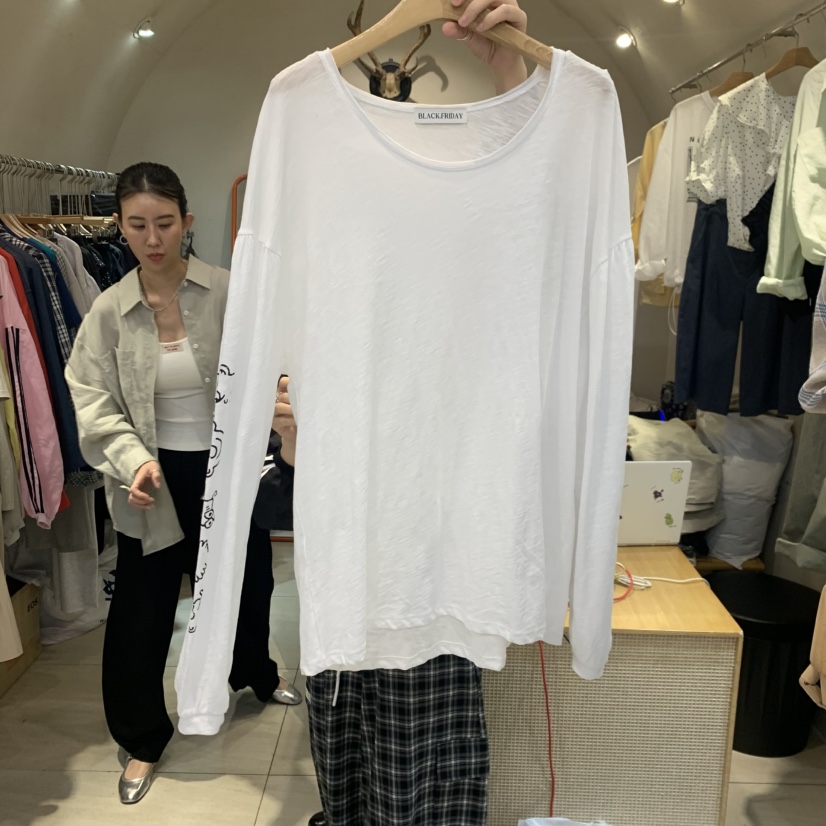 BLACKFRIDAY韓國東大門直郵女士新品職業推薦熱賣長袖T恤BLACK FRIDAY長袖T恤圖色1