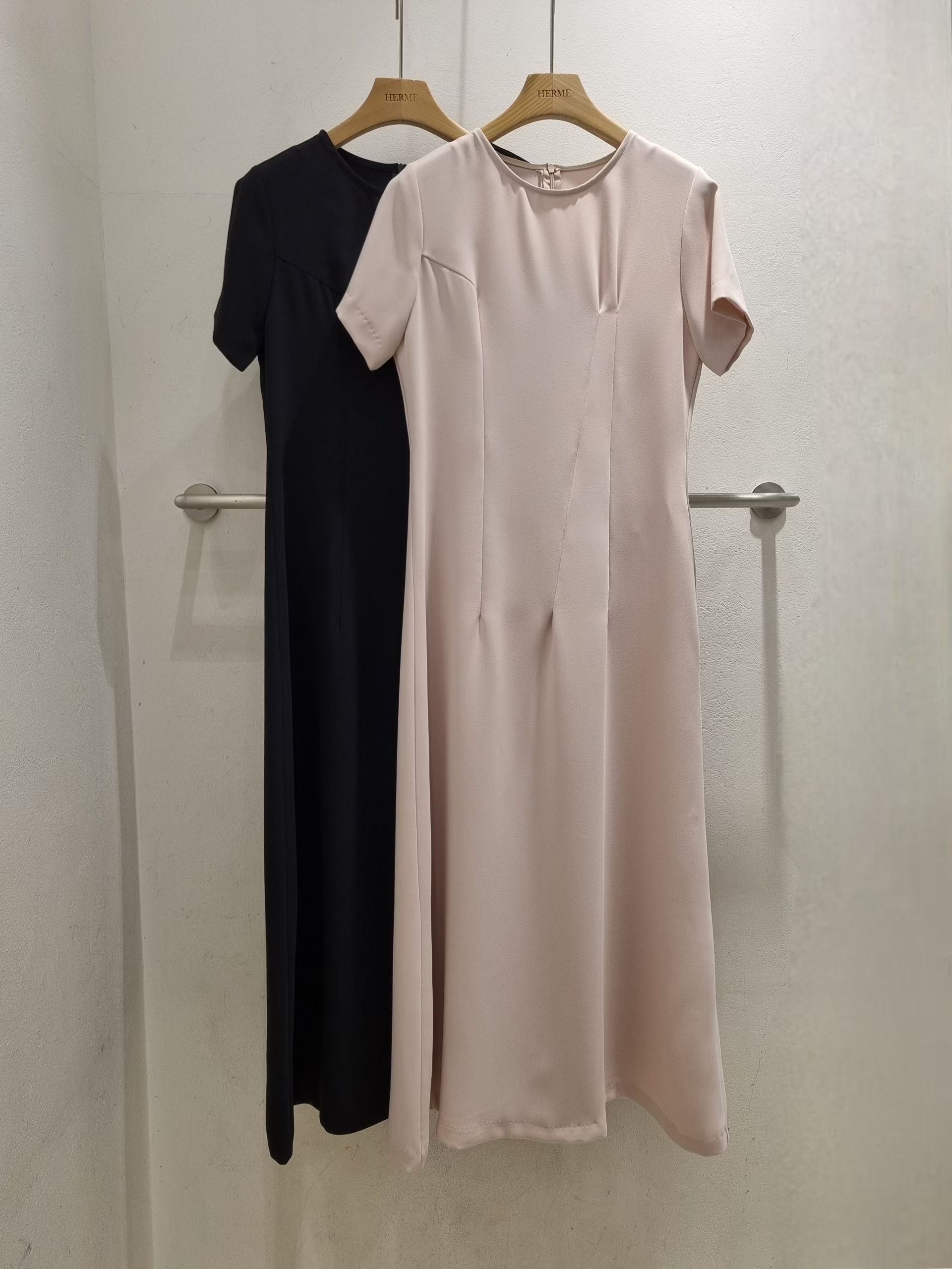 HERME韓國東大門代購女士新款26春夏休閑職業熱賣人氣連衣裙HERME連衣裙