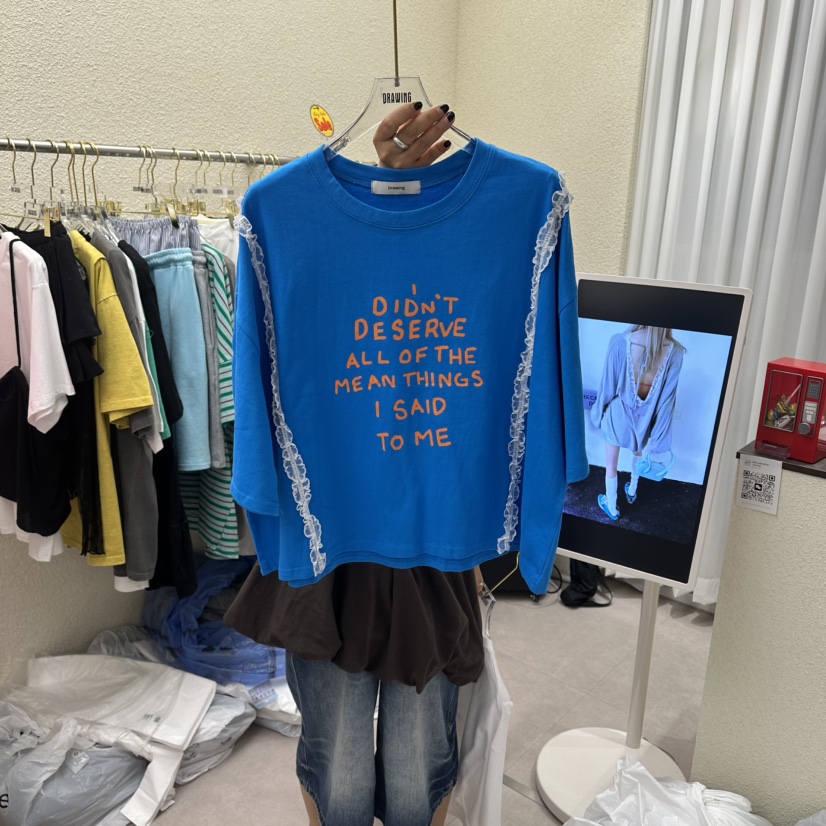 DRAWING韓國直郵實拍女士新品推薦休閑人氣時尚熱賣T恤蕾絲DRAWINGT恤圖色3