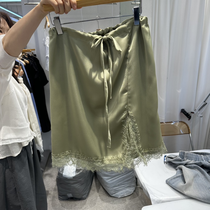 ELAN韓國直郵女士新品職業推薦休閑半身裙中短裙蕾絲緞面ELAN半身裙/中短裙圖色2
