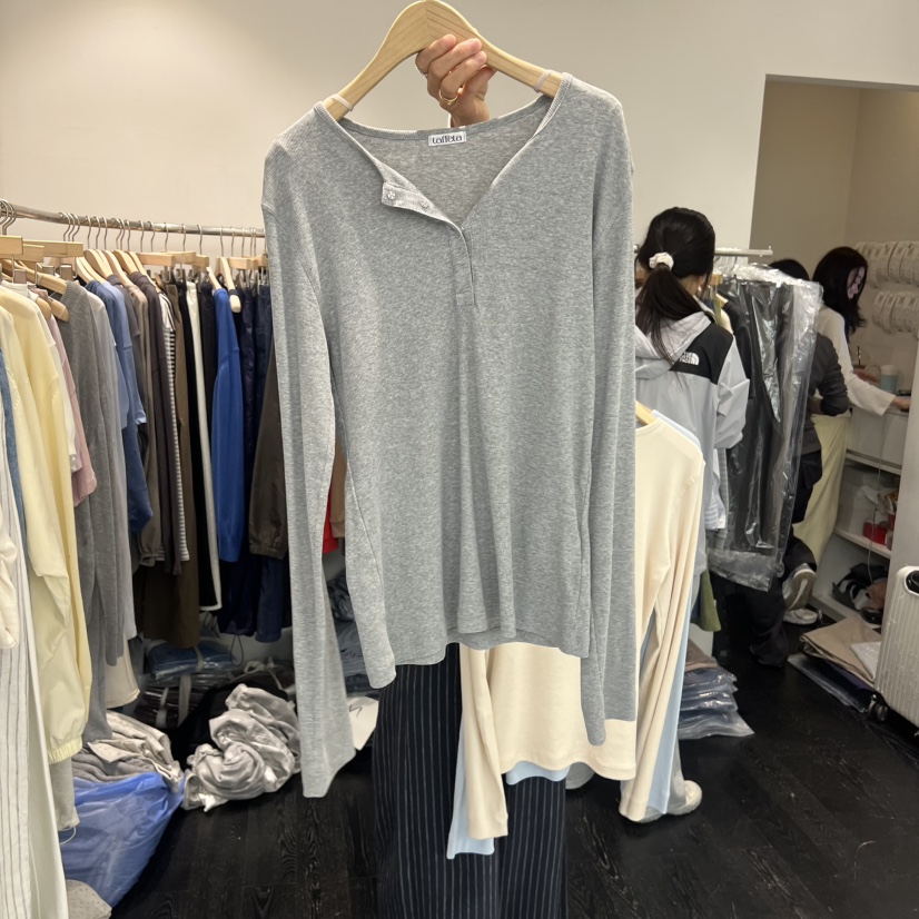 TAFFETA/MURET韓國直郵女士新品熱賣26春夏推薦長袖T恤紐扣TAFFETA/MURET長袖T恤圖色2
