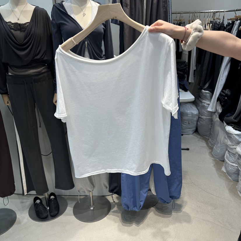 W.FATAL韓國代購女裝新款26夏季26春夏推薦T恤不對稱水洗W.FATALT恤圖色1