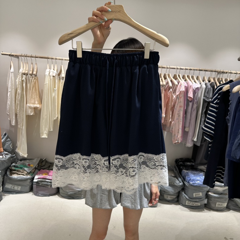 CONNAUGHT/DAILYJUD東大門實拍韓國女士新品休閑人氣短褲CONNAUGHT/DAILYJUD短褲圖色2