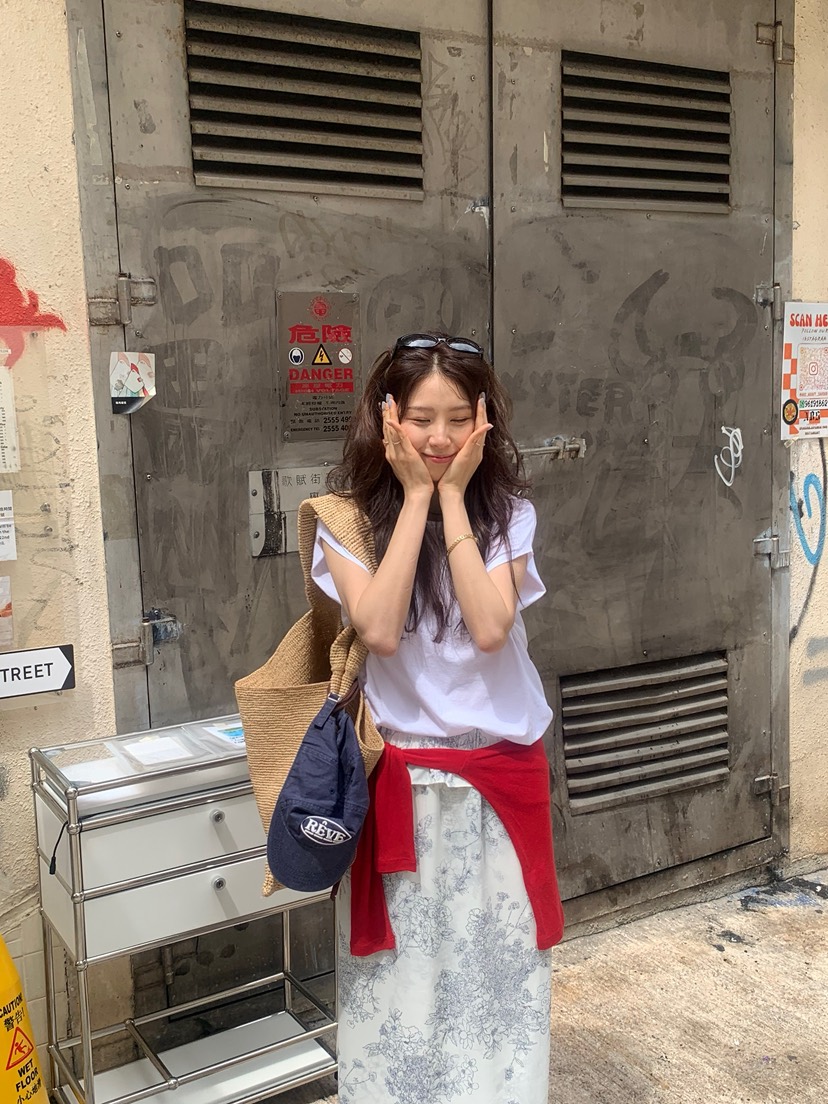 LE AVE韓國直郵實拍女裝新品時尚26春夏熱賣推薦人氣長裙LE AVE長裙