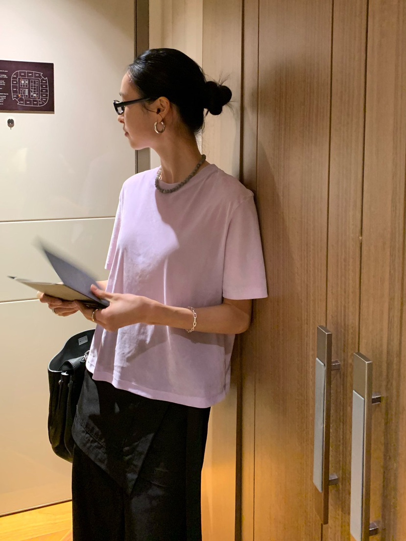 LOFN韓國直郵女士新款推薦人氣26春夏職業休閑時尚26夏季T恤LOFNT恤