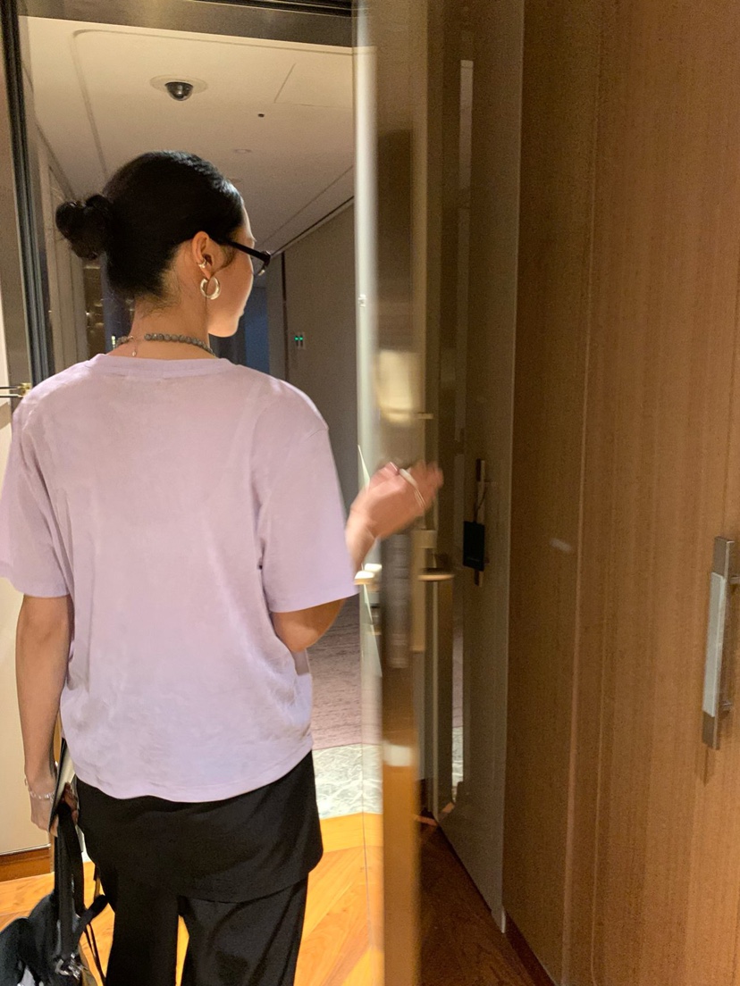 LOFN韓國直郵女士新款推薦人氣26春夏職業休閑時尚26夏季T恤LOFNT恤
