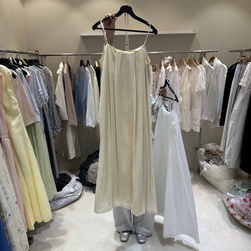 HER/PLAYLIST韓國直郵實拍女裝新品26春夏連衣裙不含配飾HER/PLAYLIST連衣裙