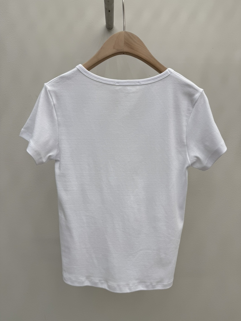 EOOB/LAMEREI韓國直郵女裝新款26春夏熱賣推薦T恤V領羅紋EOOB/LAMEREIT恤