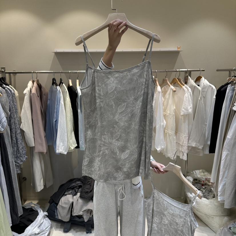 HER/PLAYLIST韓國直郵實拍女裝新品熱賣休閑吊帶背心印花HER/PLAYLIST吊帶/背心