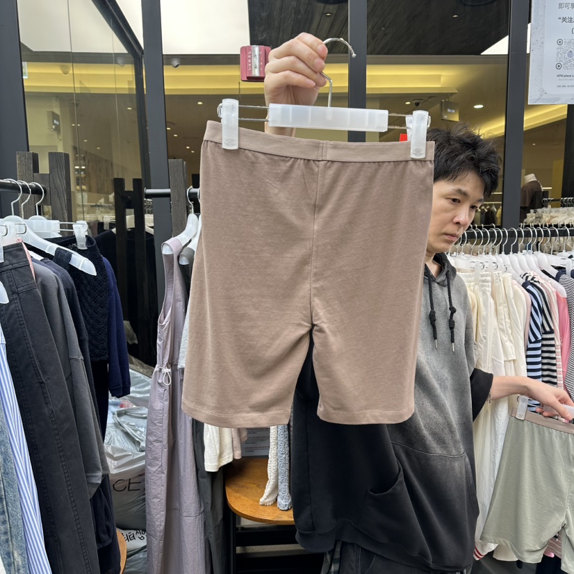 LE ETOILE韓國東大門代購女士新款26春夏26夏季打底褲鯊魚褲Le etoile打底褲/鯊魚褲