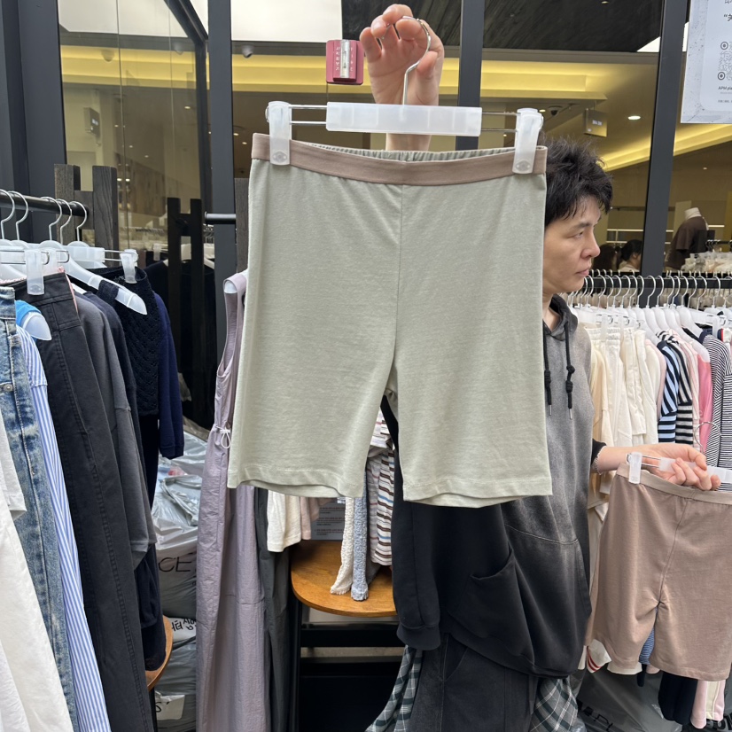 LE ETOILE韓國東大門代購女士新款26春夏26夏季打底褲鯊魚褲Le etoile打底褲/鯊魚褲圖色1