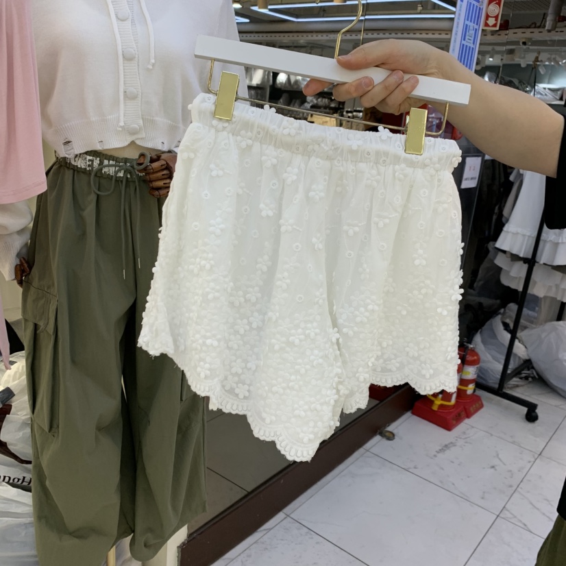 ENDOLPHIN東大門直郵女裝新款26春夏人氣職業短褲闊腿褲蕾絲ENDOLPHIN短褲