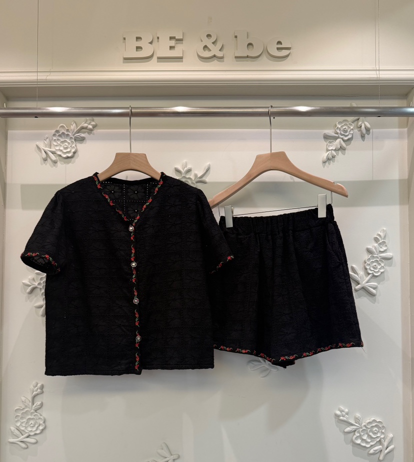 BE&amp;BE韓國代購女士新品推薦26夏季26春夏襯衫蕾絲衫刺繡BE&be襯衫/蕾絲衫