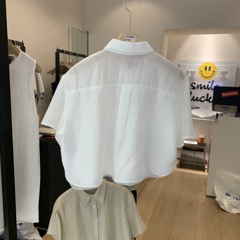 LA MAGIE FEMME韓國直郵實拍女裝新品熱賣26夏季襯衫蕾絲衫Lamagie Femme襯衫/蕾絲衫