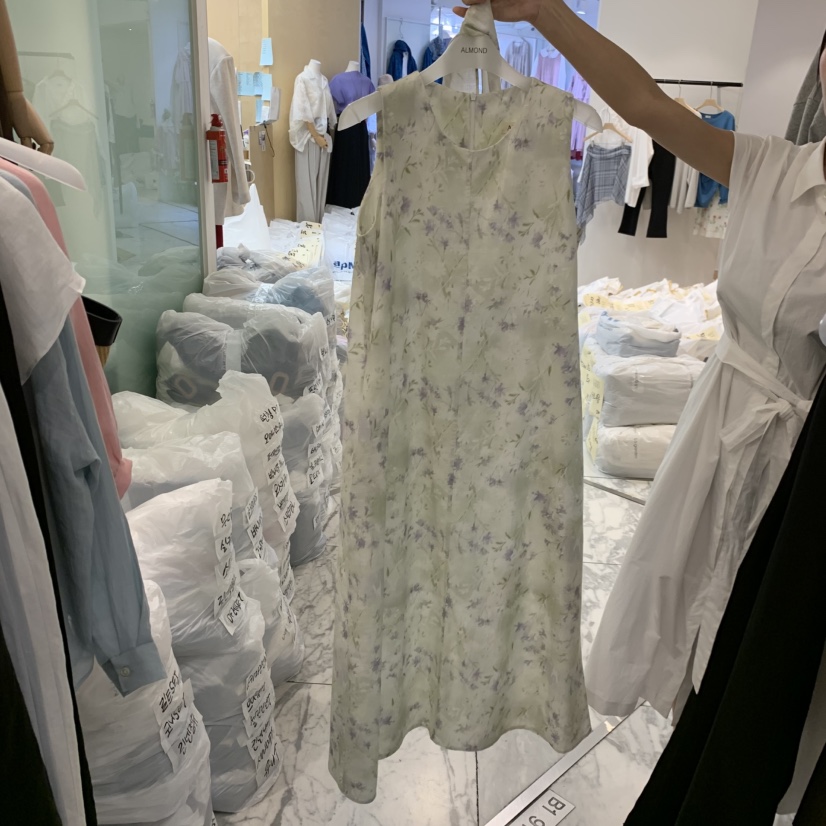 ALMOND韓國東大門直郵女裝新款26夏季26春夏推薦職業連衣裙ALMOND連衣裙圖色1