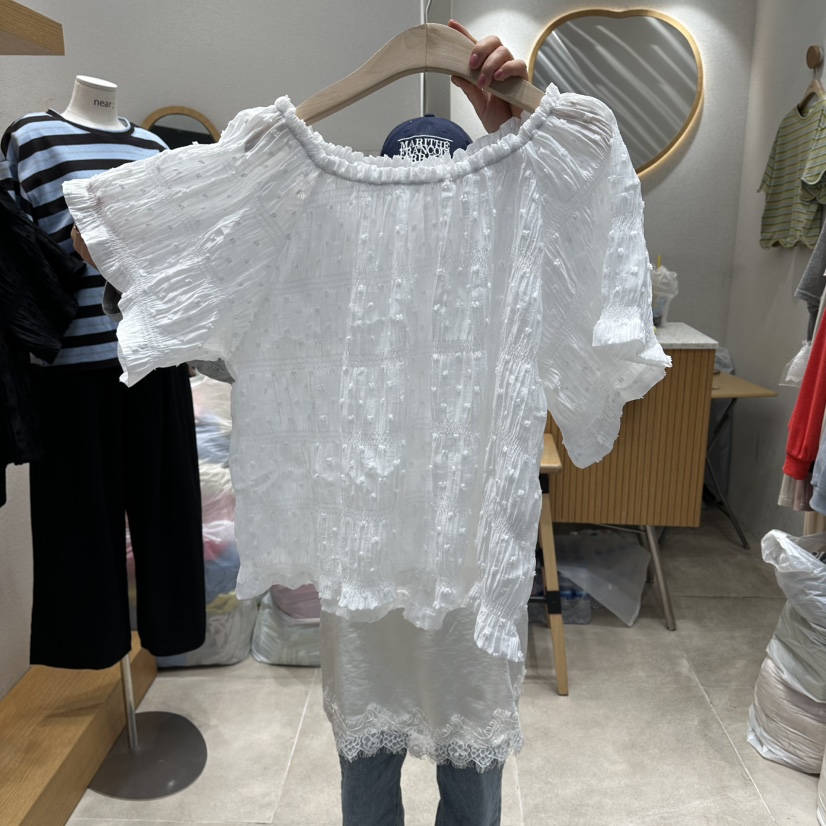 NEAR韓國直郵女士新款休閑推薦時尚熱賣人氣襯衫蕾絲衫絨NEAR襯衫/蕾絲衫