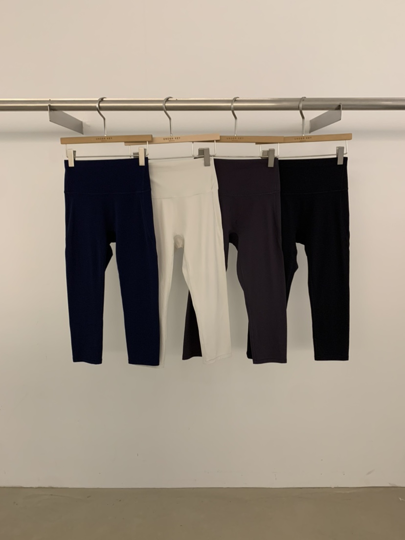 UNDER KEY韓國東大門代購女士新品熱賣26春夏打底褲鯊魚褲UNDER KEY打底褲/鯊魚褲