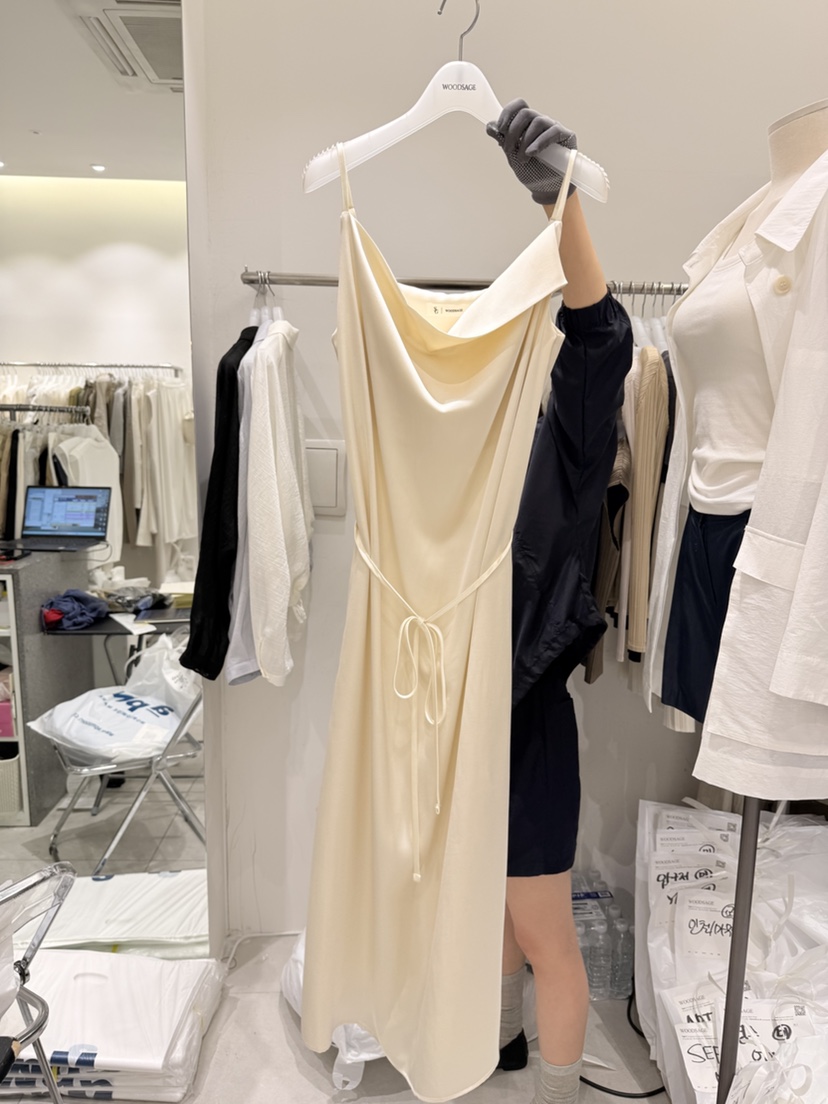 WOOD SAGE韓國直郵女裝新款職業26春夏連衣裙含腰繩絲質WOOD SAGE連衣裙圖色3