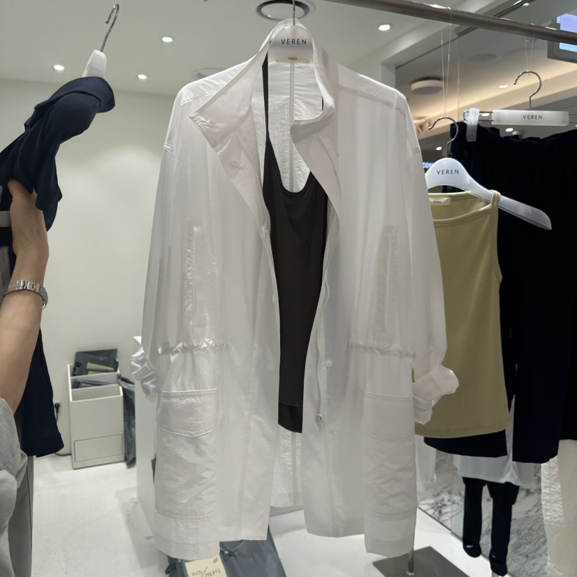 VEREN東大門實拍韓國女士新品推薦時尚職業人氣夾克不含內搭VEREN夾克圖色1