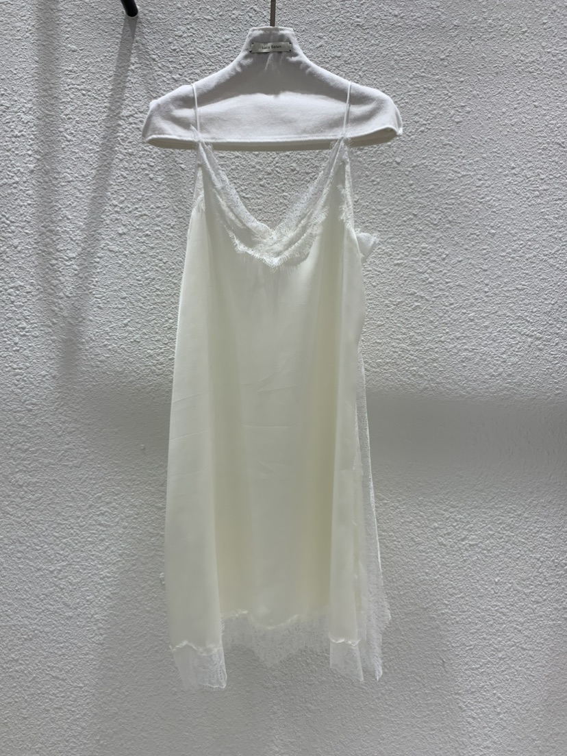 LUCY SALON東大門實拍韓國女裝新品時尚26春夏連衣裙吊帶裙LUCY SALON連衣裙圖色1
