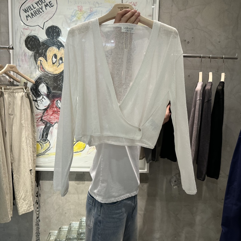 LAMAGIEPIE/LAMAGIE GREY韓國代購女裝新品人氣熱賣針織衫LAMAGIEPIE/LAMAGIE GREY針織衫圖色1