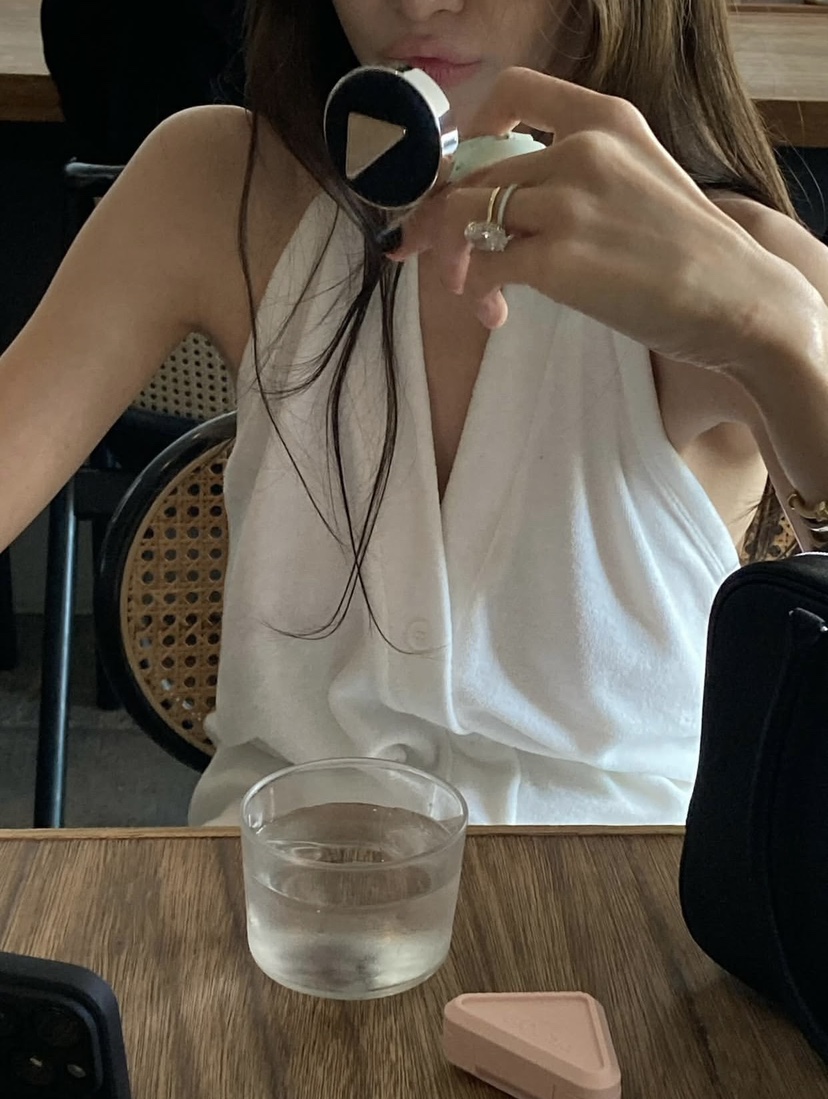 OUTFIT韓國東大門直郵女裝新品人氣26春夏時尚職業吊帶背心OUTFIT吊帶/背心