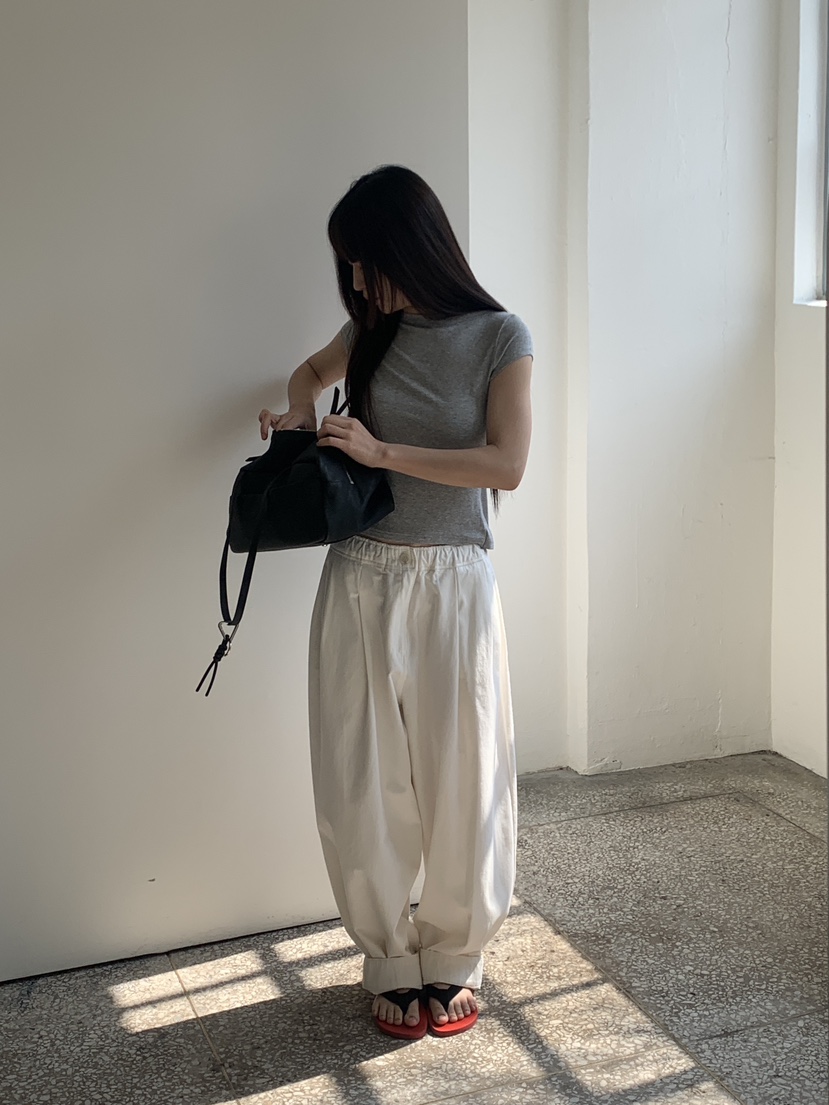 LOGARDEN韓國直郵女士新品休閑職業26春夏時尚人氣26夏季T恤LO GARDENT恤