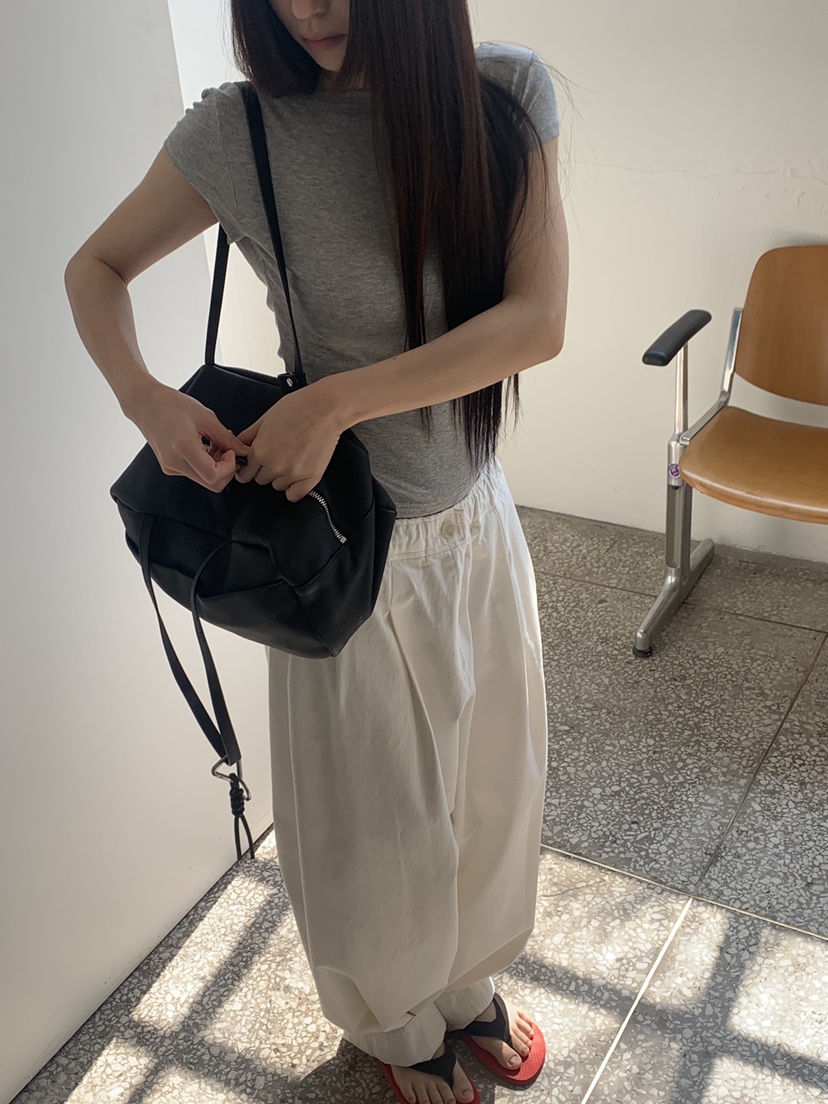 LOGARDEN韓國直郵女士新品休閑職業26春夏時尚人氣26夏季T恤LO GARDENT恤
