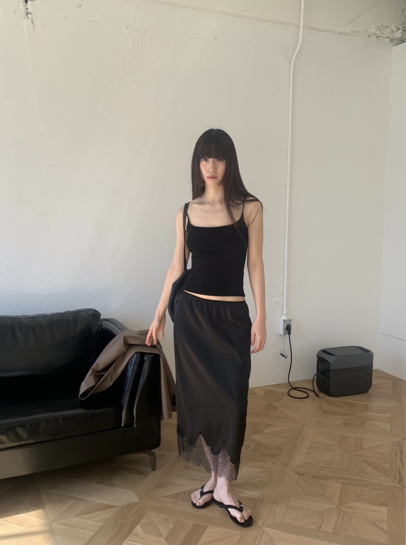 LOGARDEN韓國代購女士新款推薦26夏季26春夏時尚吊帶背心LO GARDEN吊帶/背心圖色2