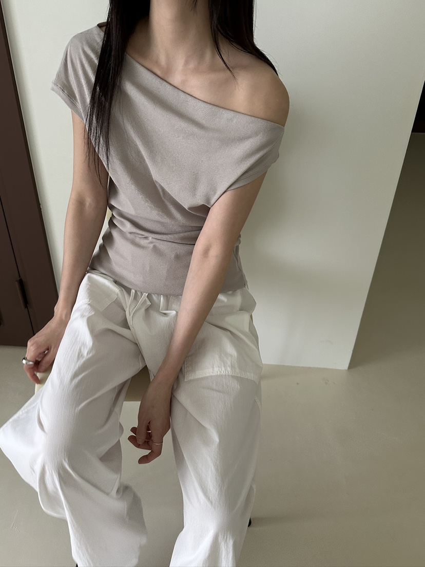 NDE韓國直郵實拍女士新款26春夏推薦職業時尚人氣T恤露肩BOHEME_NDET恤