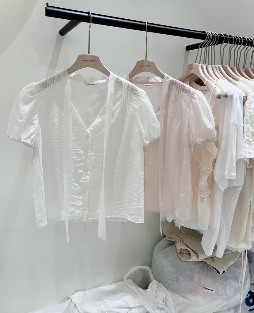 LOVE ROSIE韓國直郵女裝新品人氣26夏季時尚職業襯衫蕾絲衫LOVE ROSIE襯衫/蕾絲衫