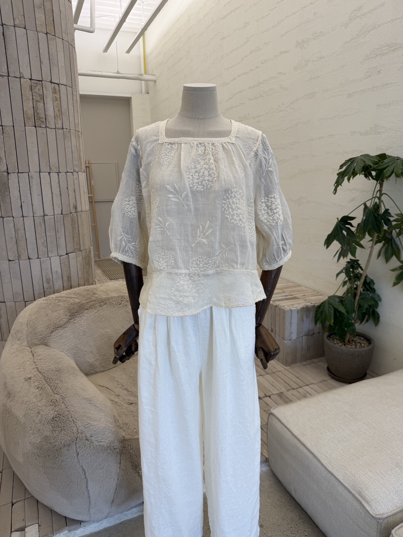 LAUNDRY韓國代購女裝新款推薦熱賣職業26夏季襯衫蕾絲衫刺繡LAUNDRY襯衫/蕾絲衫