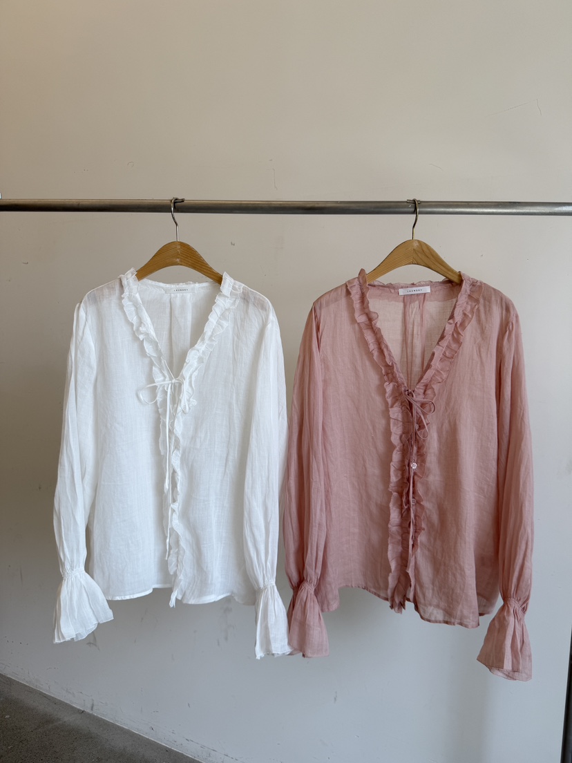 LAUNDRY韓國直郵實拍女裝新款26夏季熱賣襯衫蕾絲衫荷葉邊LAUNDRY襯衫/蕾絲衫