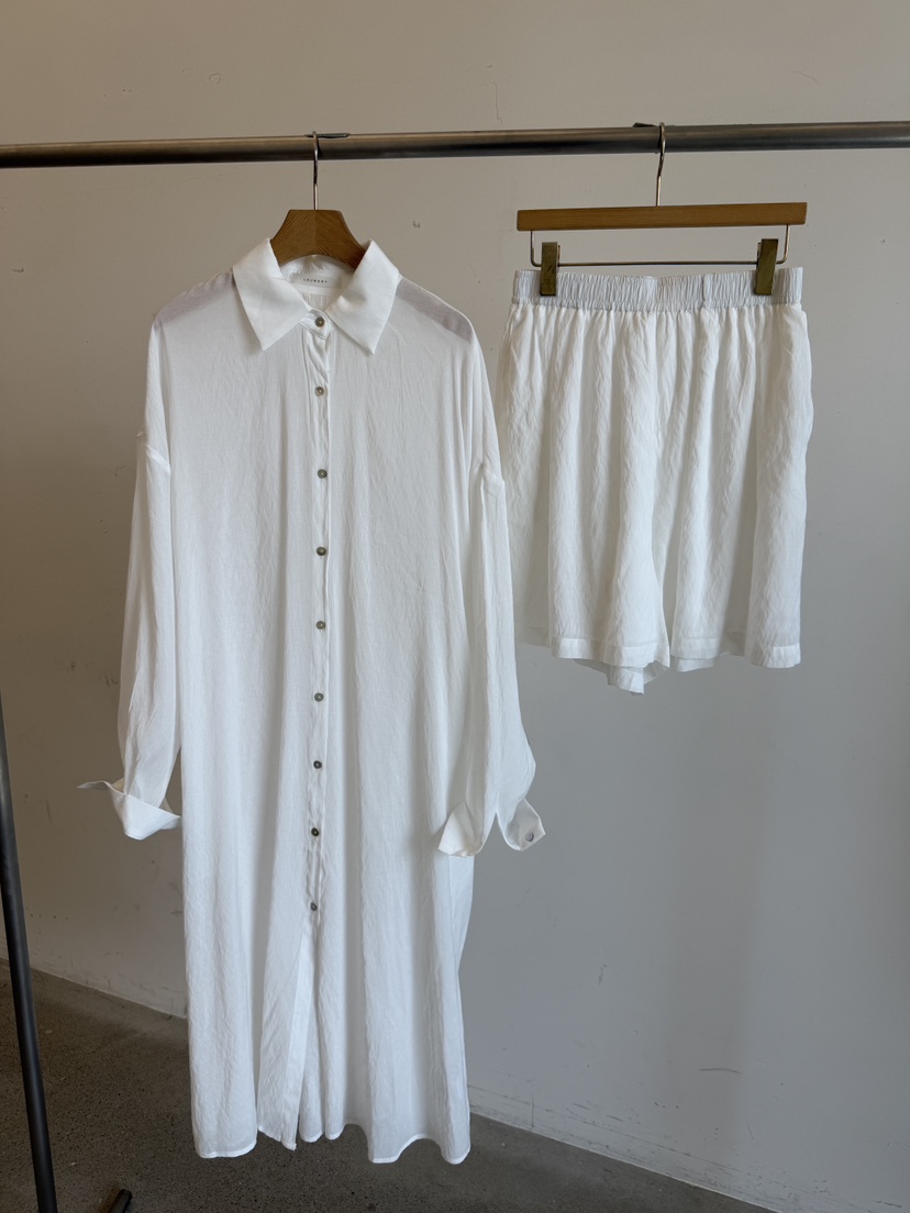 LAUNDRY韓國東大門直郵女士新款人氣職業26春夏短褲人造絲條紋LAUNDRY短褲