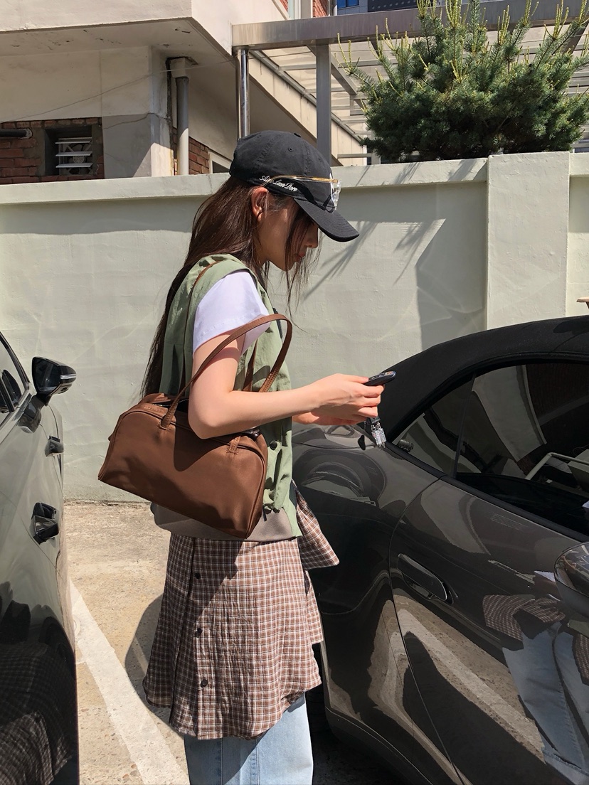 UNBOUND韓國直郵實拍女裝新品人氣26春夏職業26夏季單肩斜跨包UNBOUND單肩/斜跨包