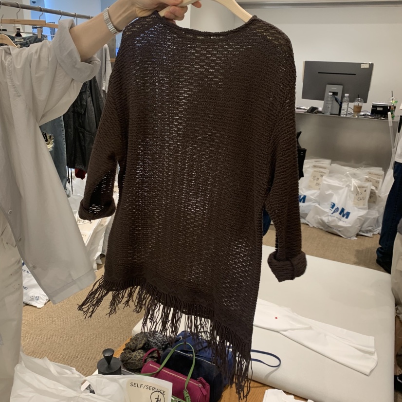 SELF SERVICE韓國東大門直郵女裝新款熱賣推薦襯衫蕾絲衫SELF SERVICE襯衫/蕾絲衫