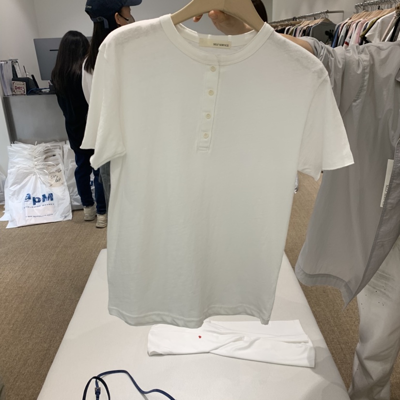 SELF SERVICE東大門實拍韓國女裝新品休閑熱賣時尚職業T恤SELF SERVICET恤圖色3