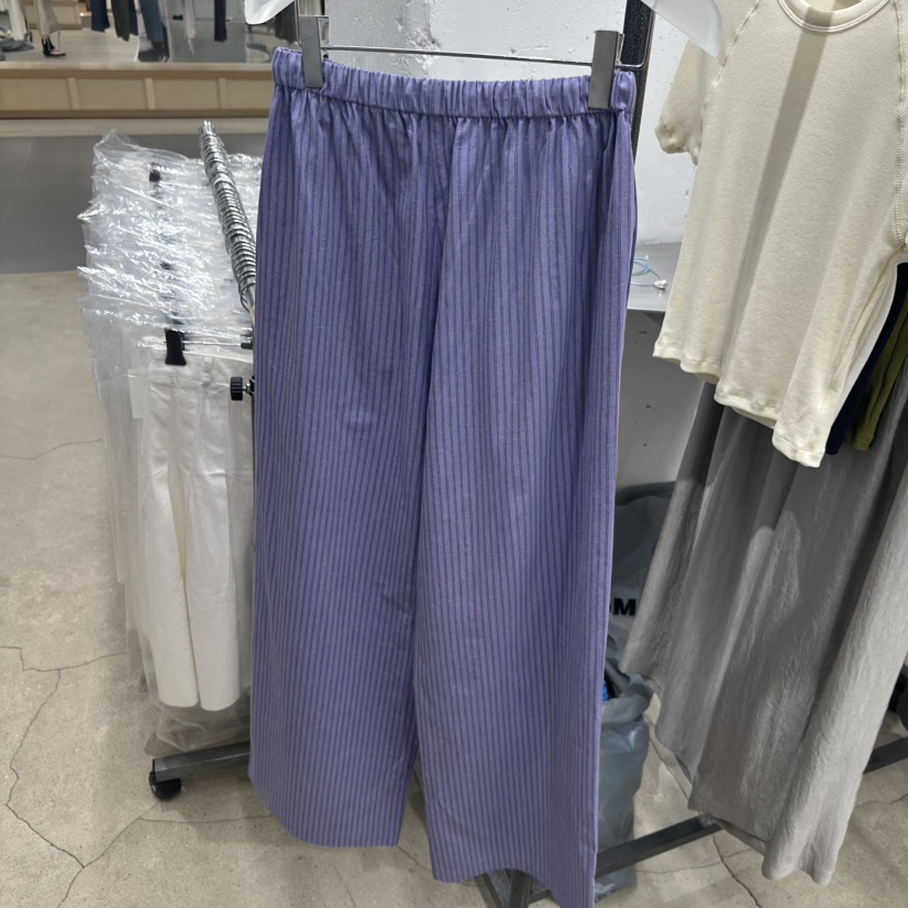 HELVETICA韓國直郵女士新品推薦職業時尚熱賣26夏季休閑褲條紋HELVETICA休閑褲