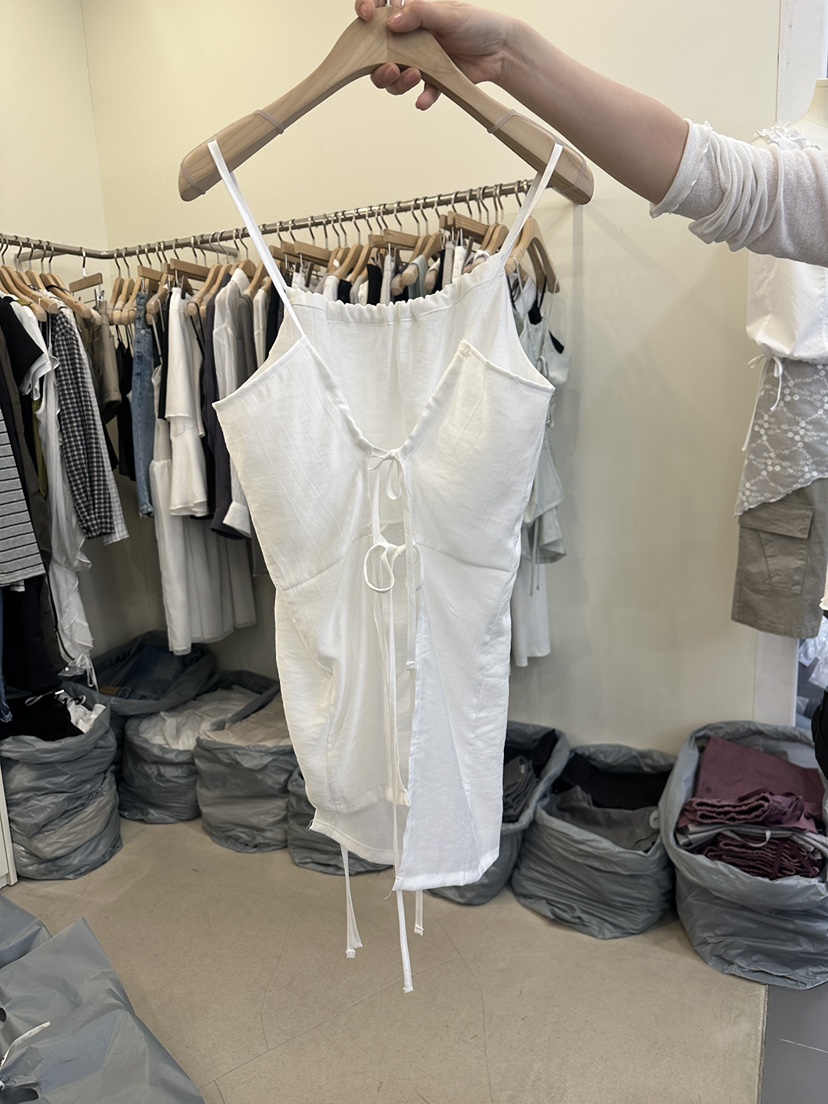 MONDAYMORING韓國東大門代購女裝新品26夏季人氣吊帶背心MONDAYMORING吊帶/背心