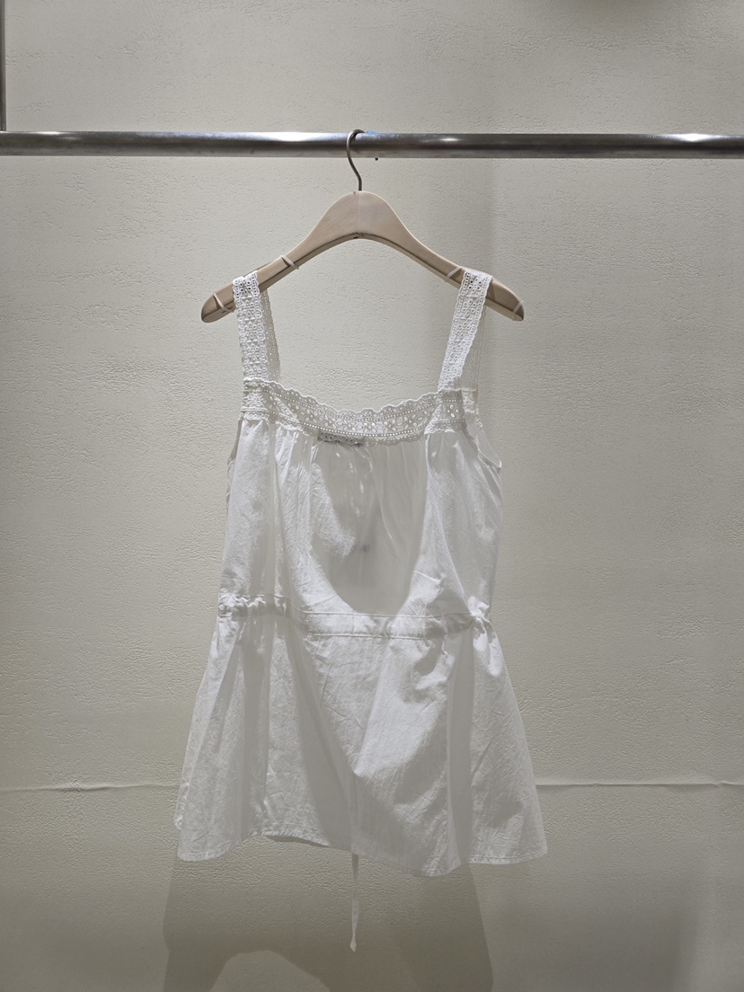 LIKEVAM韓國直郵女裝新品人氣時尚熱賣職業26春夏吊帶背心LIKEVAM吊帶/背心