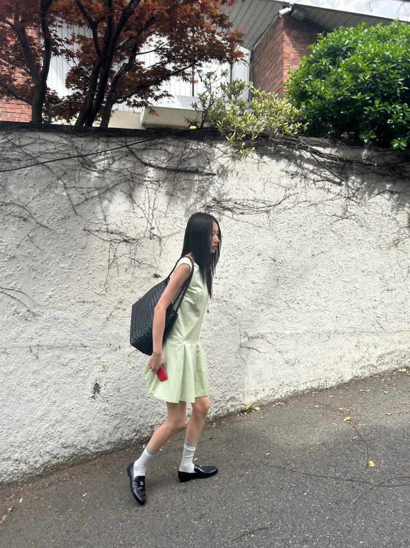 ME MO韓國直郵實拍女裝新品26夏季時尚推薦職業休閑連衣裙ME MO連衣裙