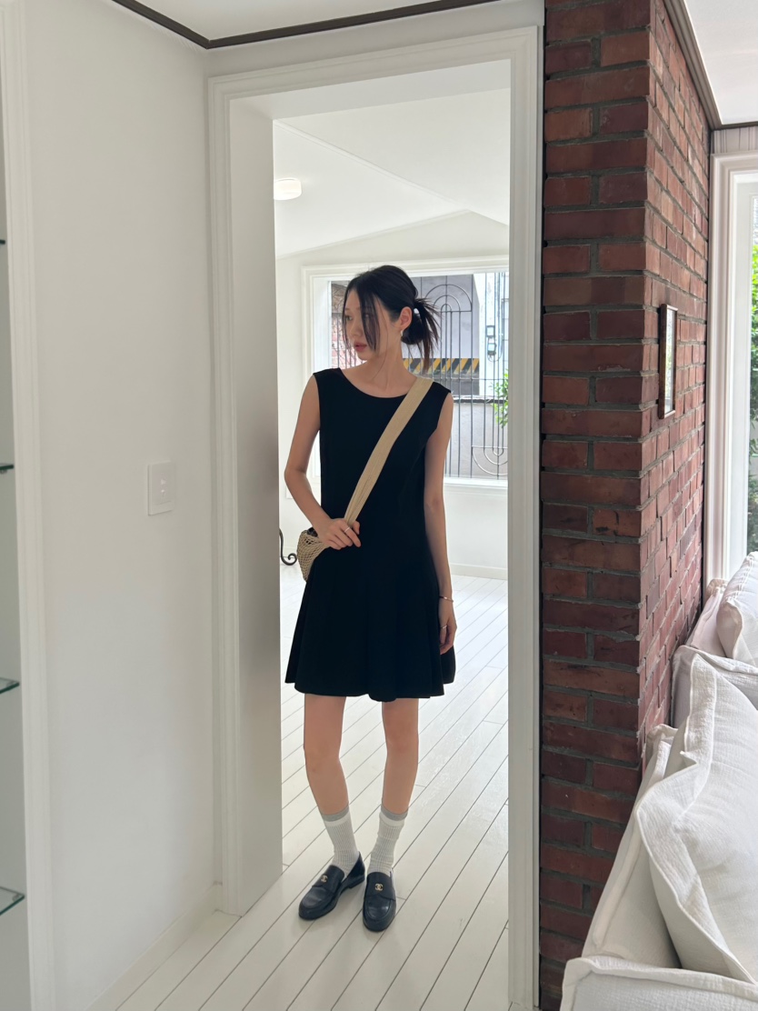 ME MO韓國直郵實拍女裝新品26夏季時尚推薦職業休閑連衣裙ME MO連衣裙