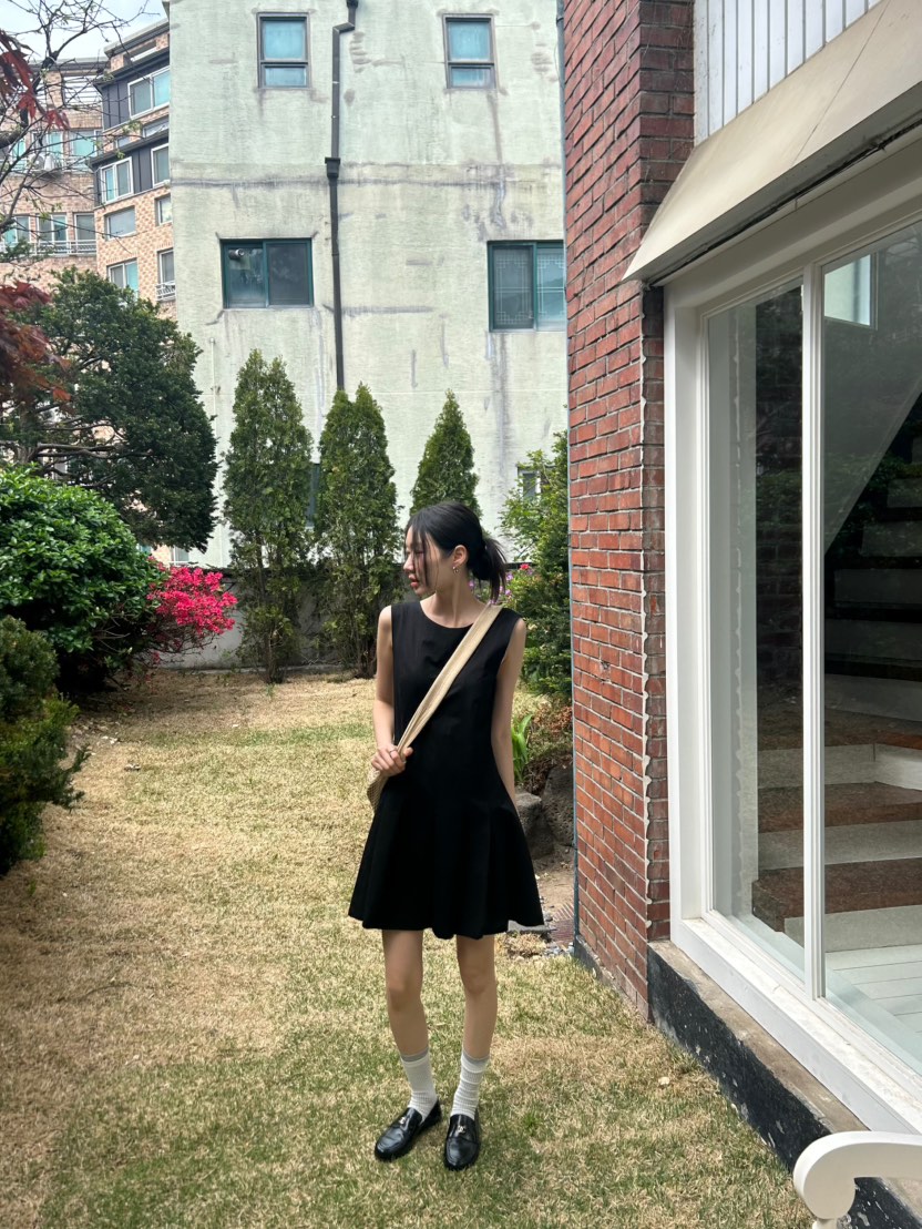 ME MO韓國直郵實拍女裝新品26夏季時尚推薦職業休閑連衣裙ME MO連衣裙