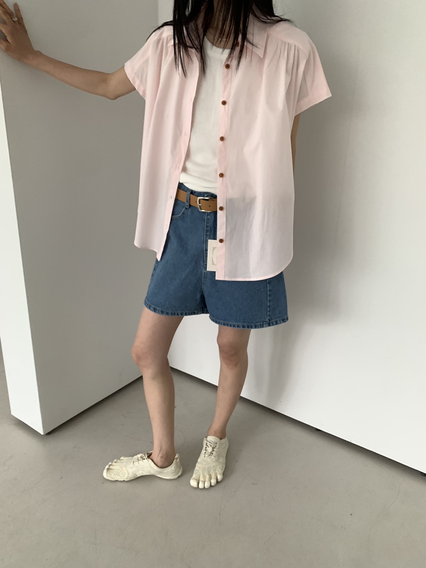 MOVENNE東大門實拍韓國女裝新款26夏季時尚26春夏襯衫蕾絲衫MOVENNE襯衫/蕾絲衫