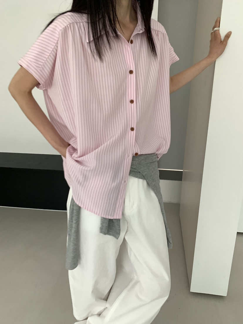 MOVENNE東大門實拍韓國女裝新款26夏季時尚26春夏襯衫蕾絲衫MOVENNE襯衫/蕾絲衫