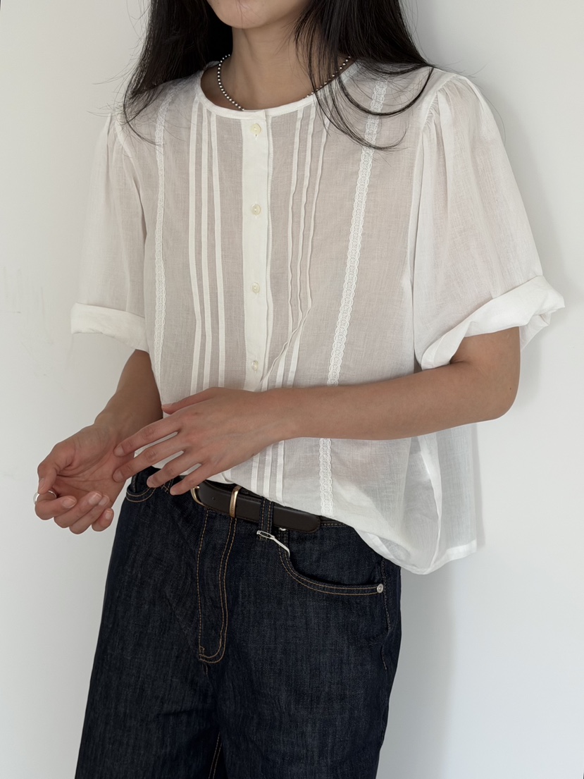 AMY GRACE-A韓國直郵實拍女裝新款休閑推薦襯衫蕾絲衫柔軟AMY GRACE-A襯衫/蕾絲衫