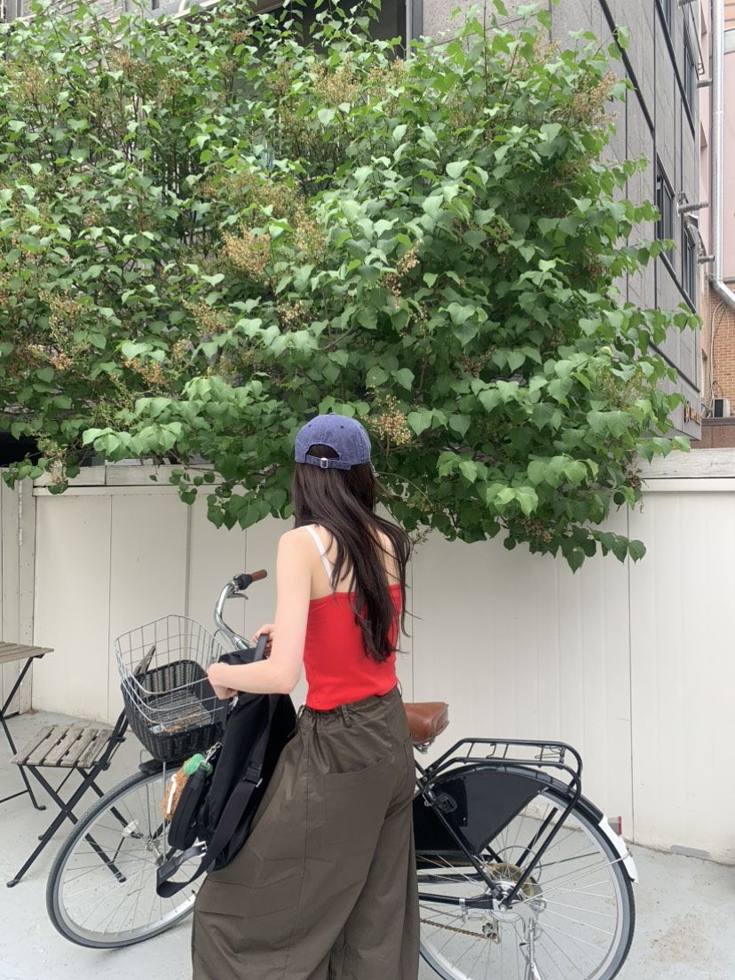 LE AVE韓國直郵女裝新品人氣時尚推薦熱賣26夏季吊帶背心LE AVE吊帶/背心